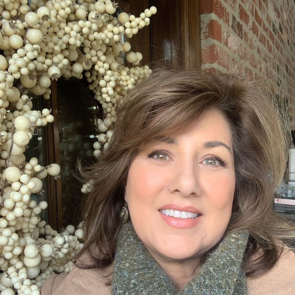 Meet your Posher, Becky